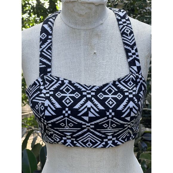 Black and White Geometric Bralette and Jacket Set Cotton Weave - Size M - Picture 6 of 10